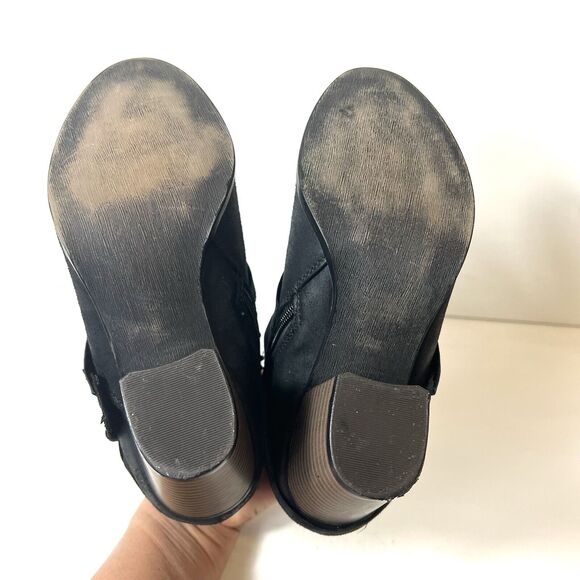 Fergalicious Womens Sz 6M Bootie Ankle Zip Boots Black Faux Leather Heel Comfort - Picture 12 of 12